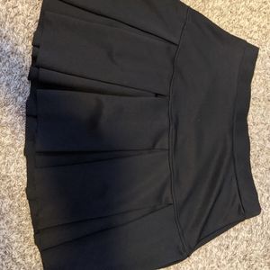 ‼️SOLD‼️Cute pleaded skirt with shorts built under